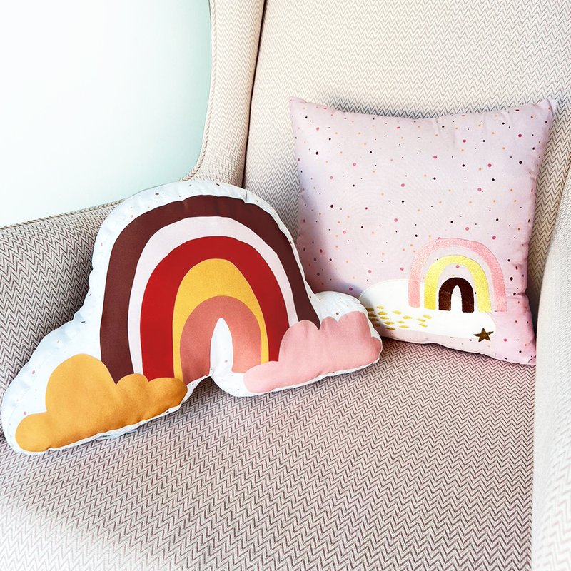 almofada decorativa coracao de mae para quarto infantil por do sol