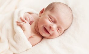 Bebê Sorrindo - Capa