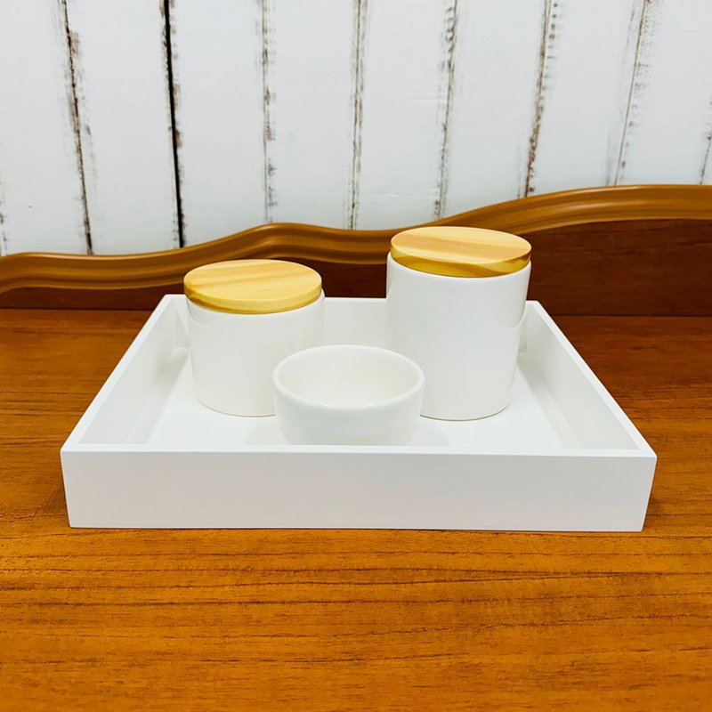 01 kit higiene para bebe detalhes ceramica com bandeja branco