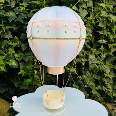 Balão Decorativo de Pelúcia Silvia Polito Vitoriano Laços