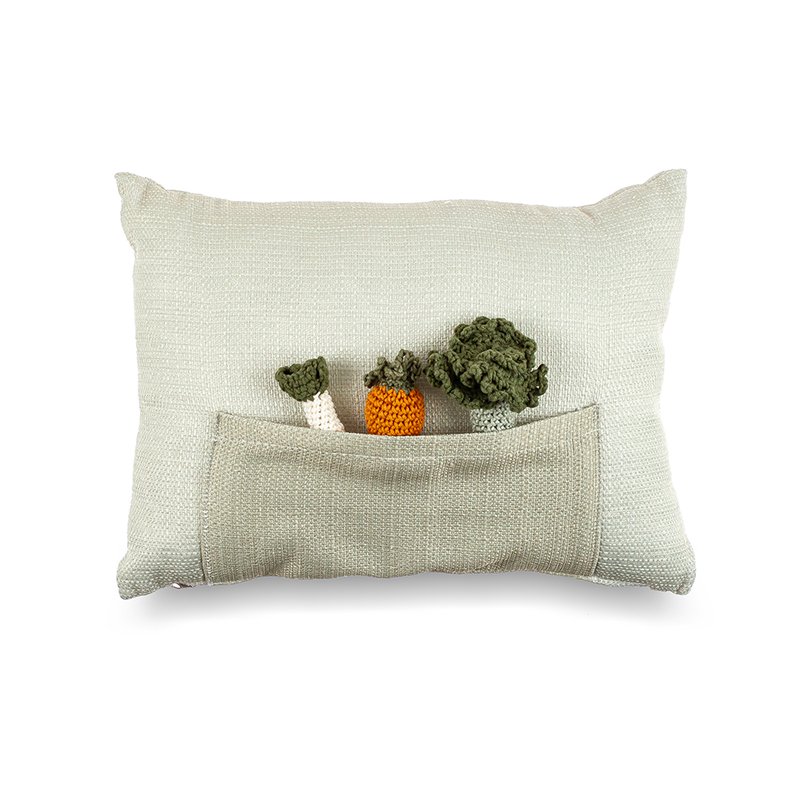 Almofada Decorativa Coração de Mãe para Quarto Infantil Fazenda Bolso com Legumes